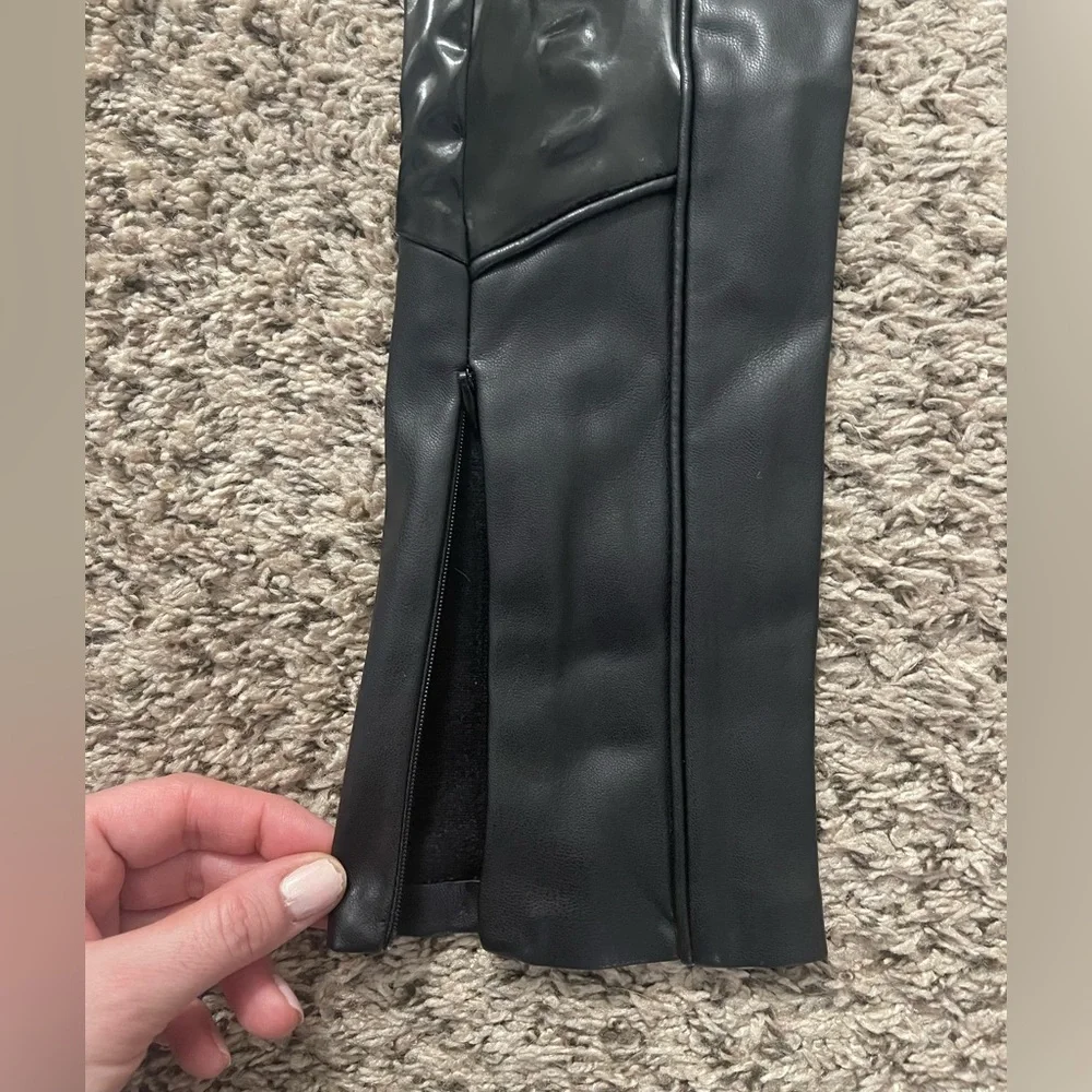 Manier de voir Vegan leather and patent rubbed black leggings - Picture 12 of 15